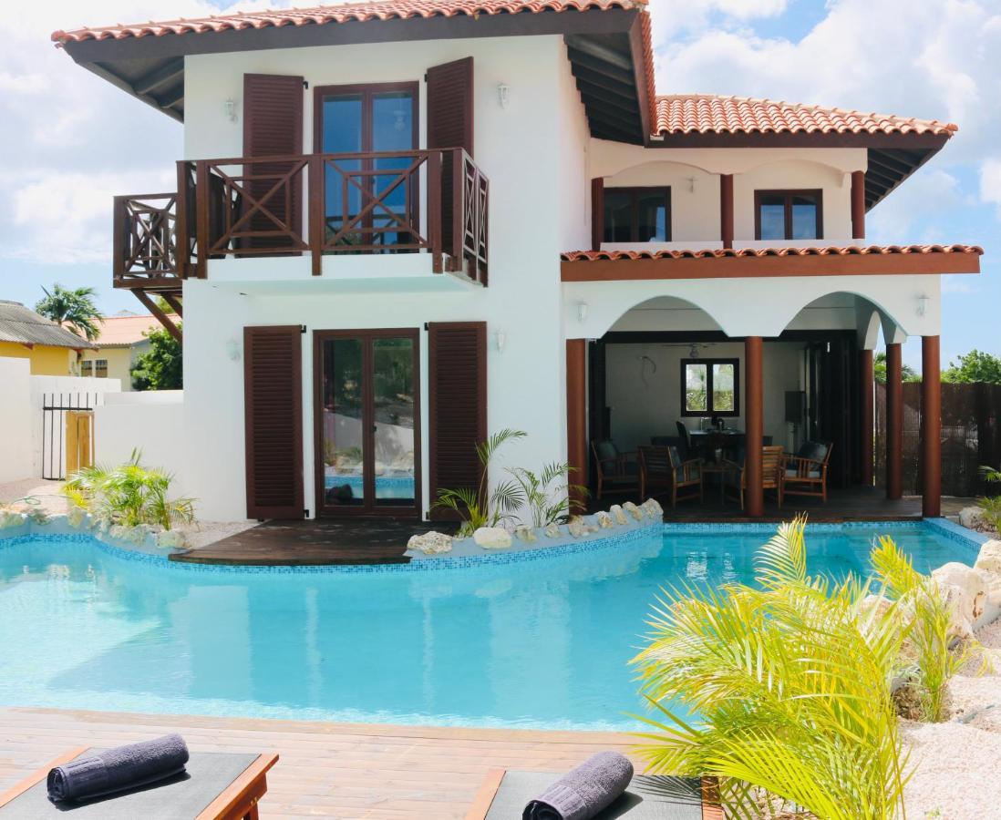 Neue Villa Tropic Paradise Willemstad Bagian luar foto